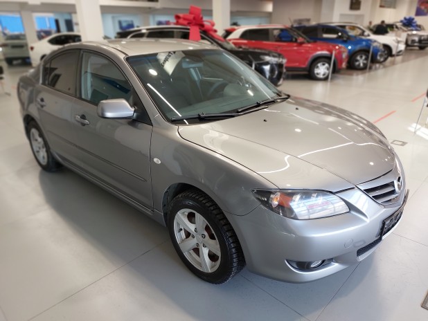 Автомобиль Mazda, 3, 2007 года, МТ, пробег 184652 км