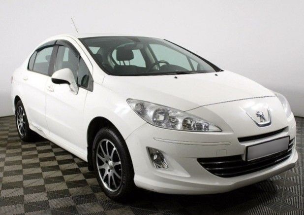 Автомобиль Peugeot, 408, 2012 года, МТ, пробег 45487 км