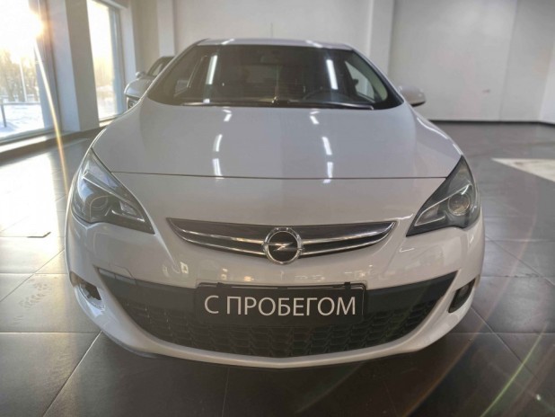 Автомобиль Opel, Astra, 2013 года, МТ, пробег 103566 км