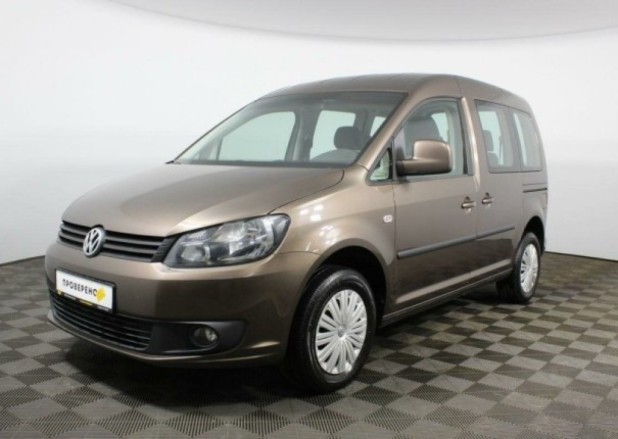 Автомобиль Volkswagen, Caddy, 2012 года, МТ, пробег 96718 км