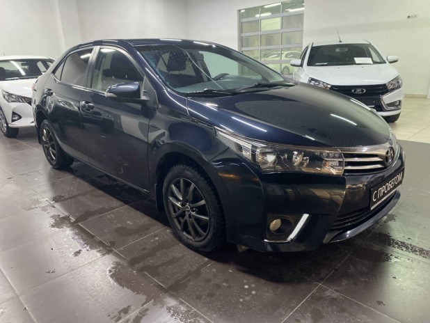 Автомобиль Toyota, Corolla, 2015 года, МТ, пробег 101345 км