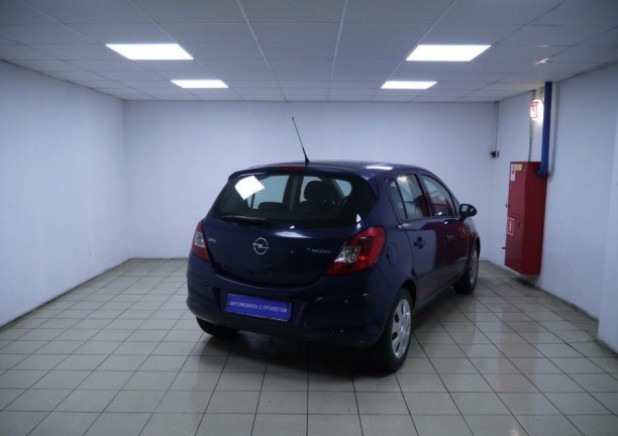 Автомобиль Opel, Corsa, 2009 года, МТ, пробег 132000 км