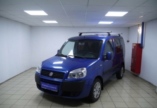 Автомобиль Fiat, Doblo, 2012 года, МТ, пробег 125000 км