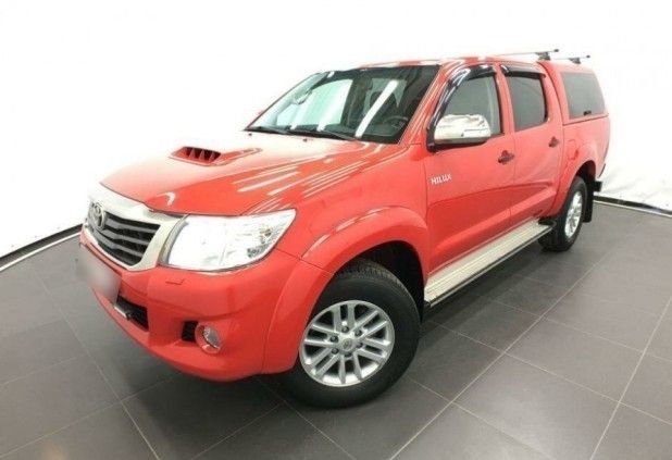 Автомобиль Toyota, Hilux, 2012 года, AT, пробег 146360 км