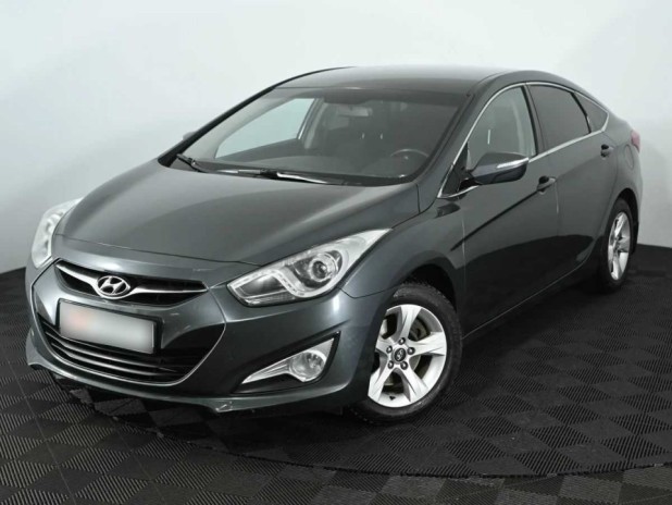 Автомобиль Hyundai, i40, 2013 года, МТ, пробег 114150 км