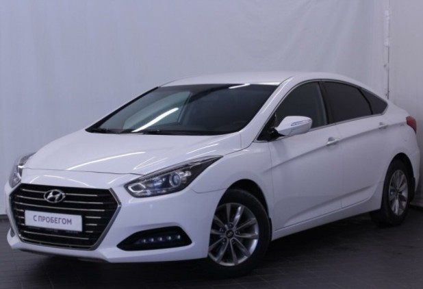 Автомобиль Hyundai, i40, 2015 года, МТ, пробег 83079 км