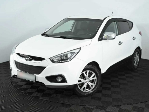 Автомобиль Hyundai, ix35, 2015 года, AT, пробег 104469 км