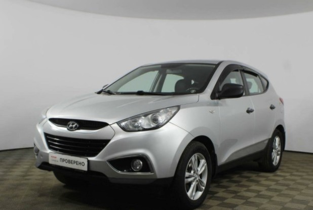 Автомобиль Hyundai, ix35, 2011 года, МТ, пробег 112082 км