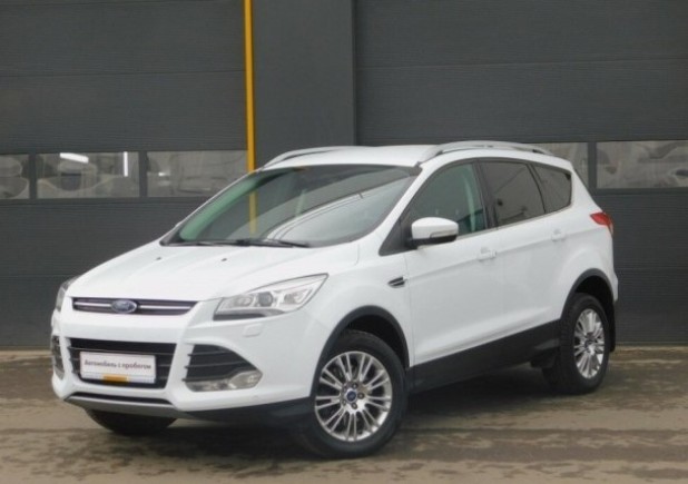 Автомобиль Ford, Kuga, 2016 года, AT, пробег 32909 км