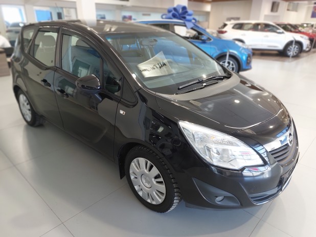 Автомобиль Opel, Meriva, 2012 года, МТ, пробег 146682 км