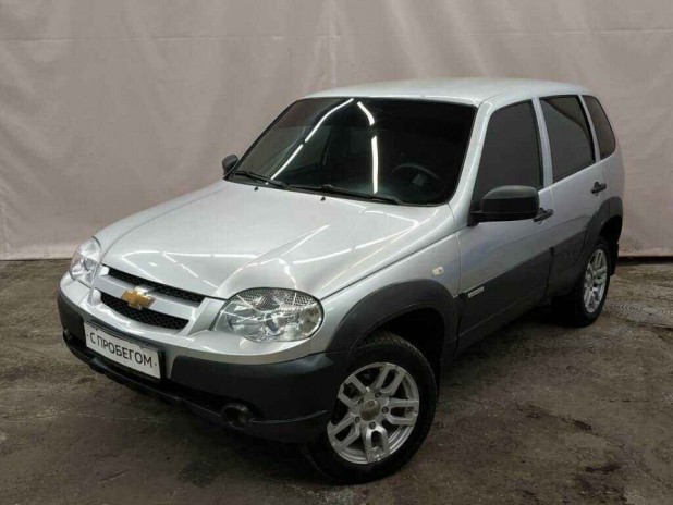 Автомобиль Chevrolet, Niva, 2016 года, МТ, пробег 84522 км