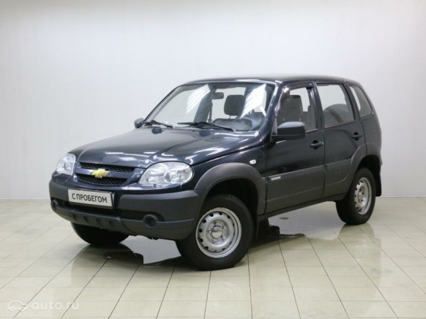 Автомобиль Chevrolet, Niva, 2015 года, МТ, пробег 64060 км