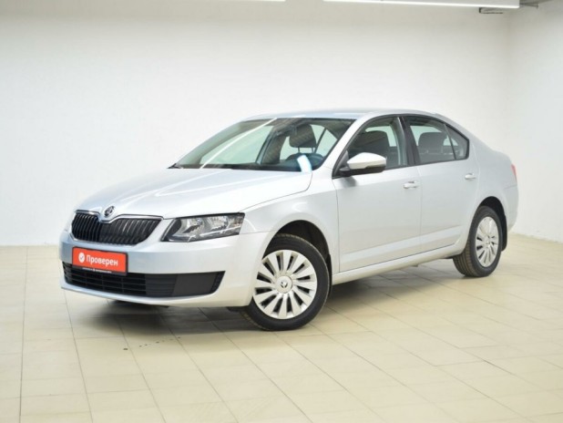 Автомобиль Skoda, Octavia, 2015 года, Робот, пробег 23624 км