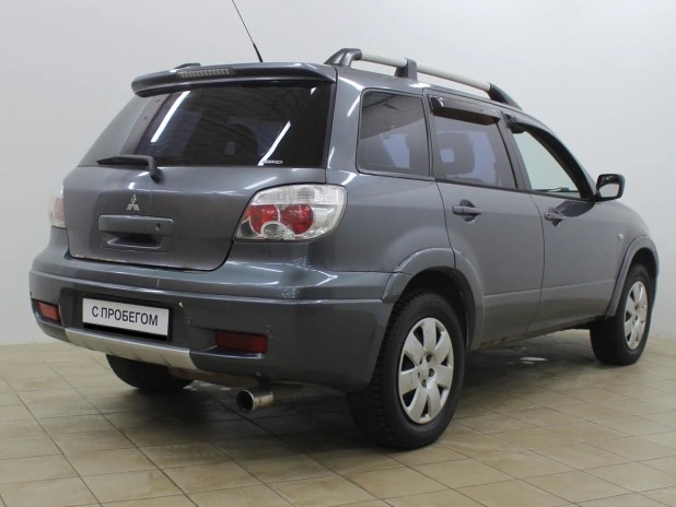 Автомобиль Mitsubishi, Outlander, 2007 года, МТ, пробег 349339 км