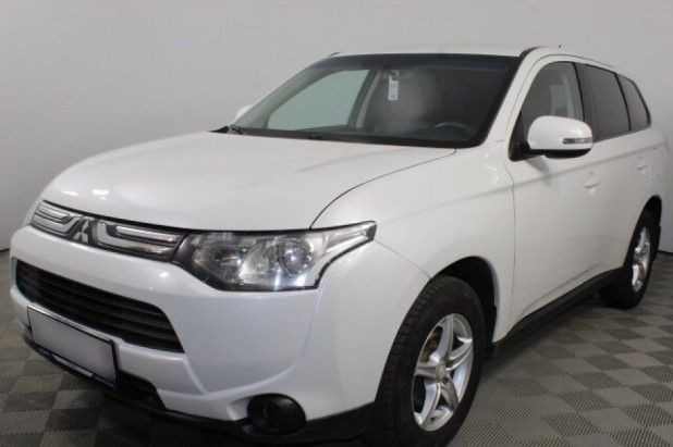 Автомобиль Mitsubishi, Outlander, 2012 года, Вариатор, пробег 101221 км