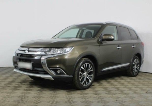 Автомобиль Mitsubishi, Outlander, 2015 года, Вариатор, пробег 53199 км