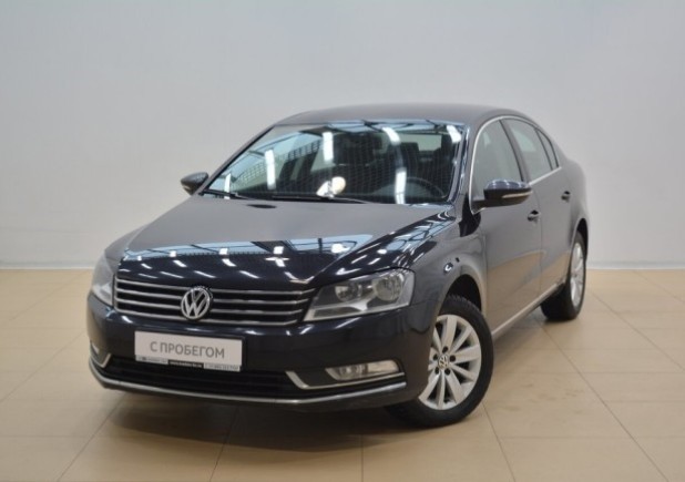 Автомобиль Volkswagen, Passat, 2011 года, Робот, пробег 110576 км