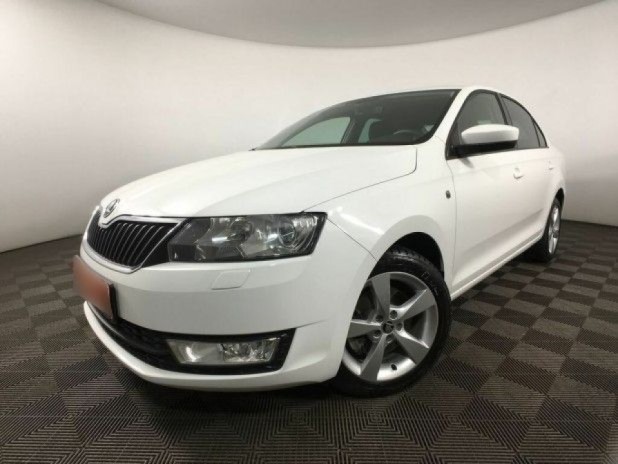 Автомобиль Skoda, Rapid, 2015 года, Робот, пробег 128689 км