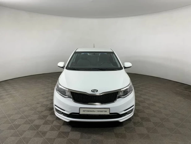 Автомобиль KIA, Rio, 2016 года, AT, пробег 88958 км