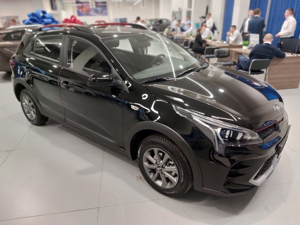 Автомобиль KIA, Rio X, 2021 года, AT, пробег 13546 км