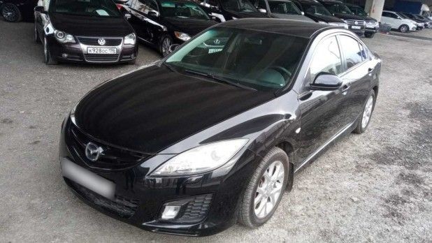 Автомобиль Mazda, 6, 2010 года, МТ, пробег 130089 км