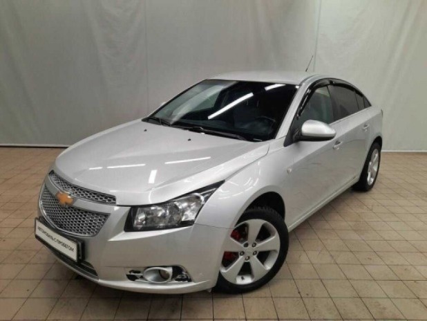 Автомобиль Chevrolet, Cruze, 2011 года, AT, пробег 162617 км