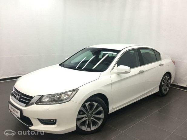 Автомобиль Honda, Accord, 2013 года, AT, пробег 89675 км