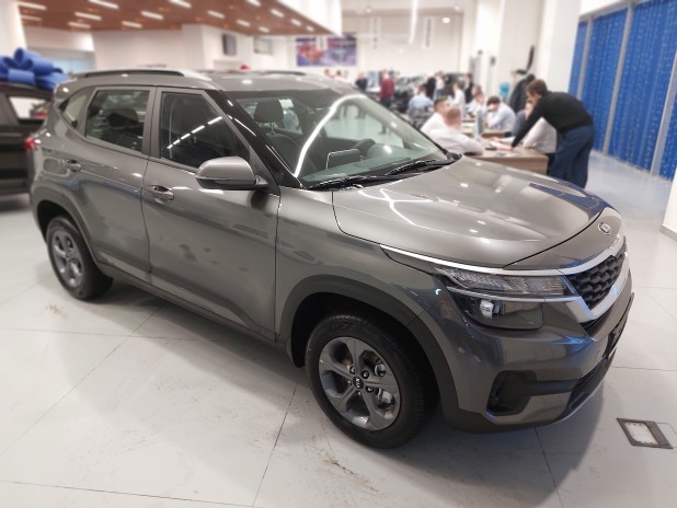 Автомобиль KIA, Seltos, 2021 года, AT, пробег 9654 км