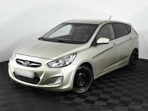 Автомобиль Hyundai, Solaris, 2011 года, МТ, пробег 147504 км