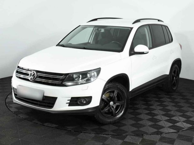 Автомобиль Volkswagen, Tiguan, 2012 года, МТ, пробег 156313 км