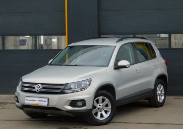 Автомобиль Volkswagen, Tiguan, 2012 года, AT, пробег 113773 км