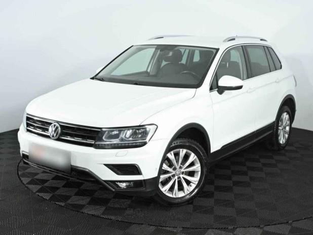 Автомобиль Volkswagen, Tiguan, 2017 года, Робот, пробег 103831 км