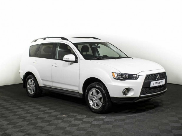 Автомобиль Mitsubishi, Outlander, 2012 года, Вариатор, пробег 167884 км