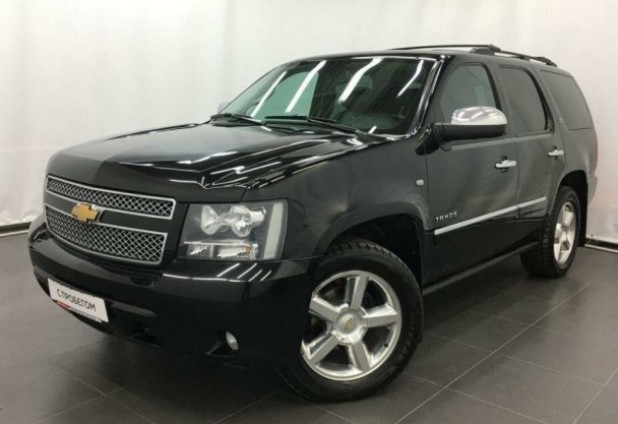 Автомобиль Chevrolet, Tahoe, 2013 года, AT, пробег 154185 км