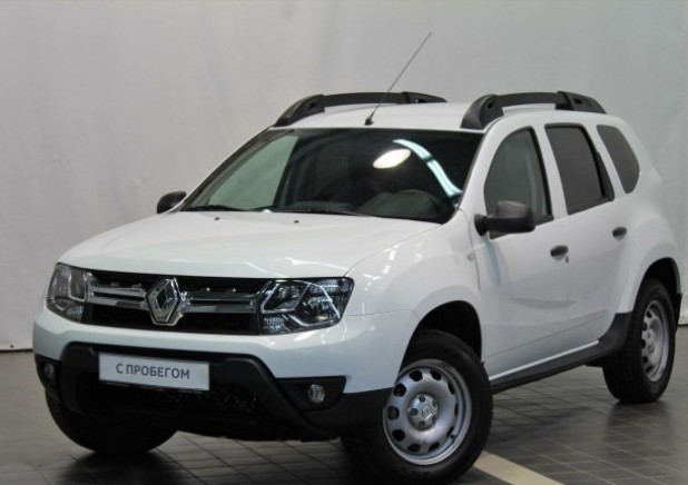 Автомобиль Renault, Duster, 2015 года, МТ, пробег 58000 км