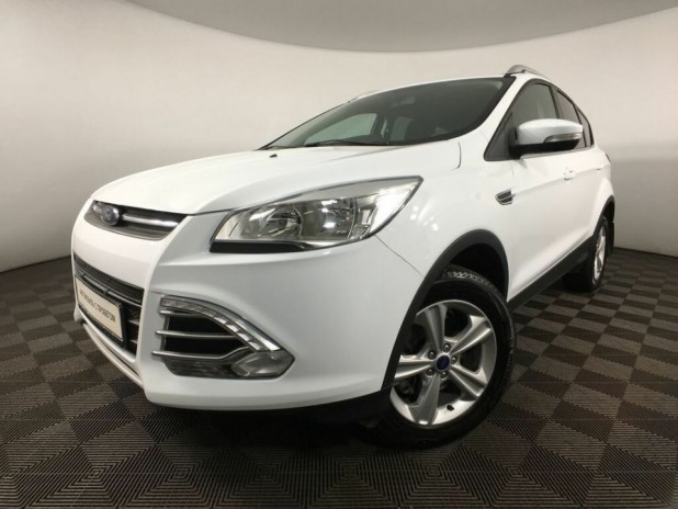 Автомобиль Ford, Kuga, 2016 года, AT, пробег 25234 км