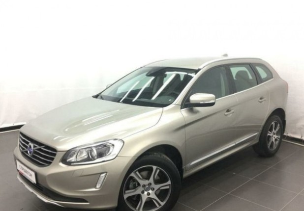 Автомобиль Volvo, XC60, 2015 года, AT, пробег 32330 км