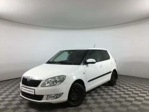 Автомобиль Skoda, Fabia, 2014 года, МТ, пробег 88900 км