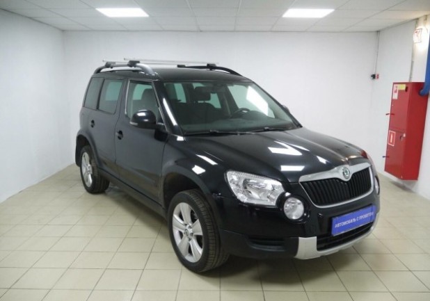 Автомобиль Skoda, Yeti, 2013 года, Робот, пробег 67000 км