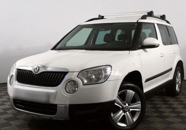 Автомобиль Skoda, Yeti, 2013 года, Робот, пробег 141137 км